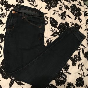 FOREVER21 Skinny Jeans
